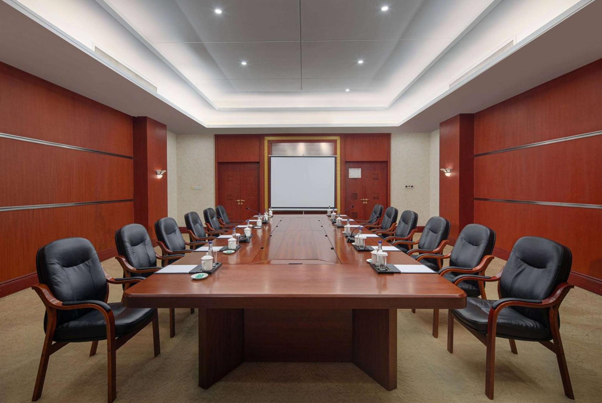 Hotel Ramada Plaza By Wyndham Chongqing West Esterno foto